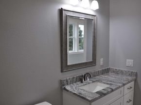 22108-2 Moulin DR, Briarcliff TX 78669