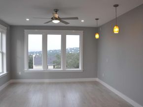 22108-2 Moulin DR, Briarcliff TX 78669