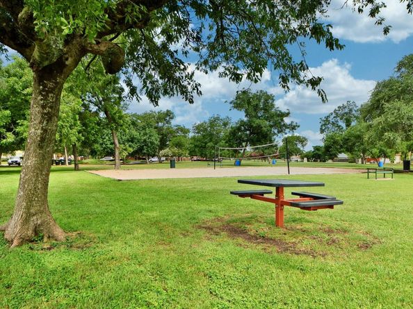 2515 Armstrong DR, Leander TX 78641