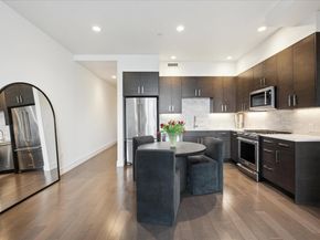 222 West Ave 1312, Austin TX 78701
