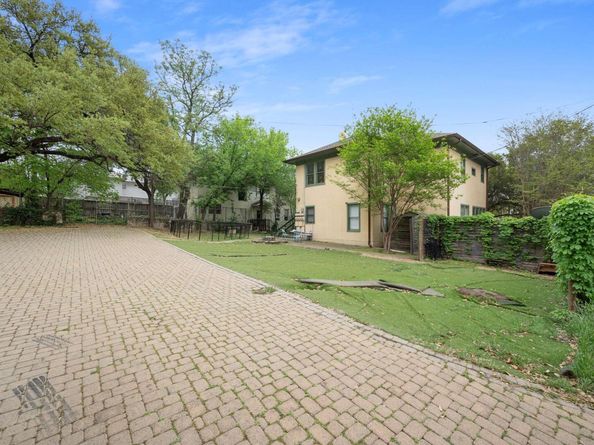 1520 Enfield RD, Austin TX 78703