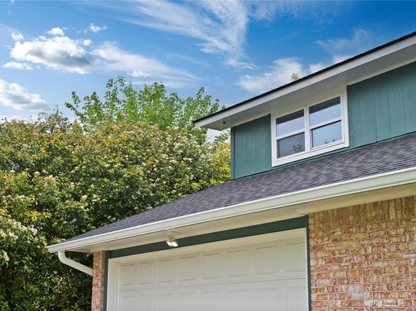 7317 Shadywood DR, Austin TX 78745