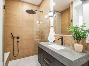 700 Denson DR 1104, Austin TX 78752