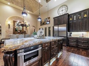 208 Palazza Alto Dr, Austin TX 78734