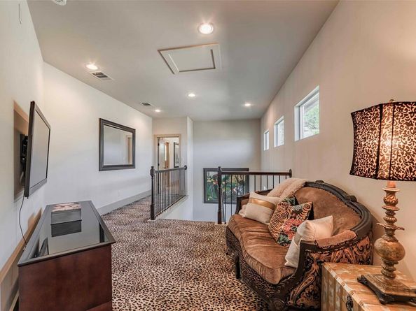 208 Palazza Alto Dr, Austin TX 78734