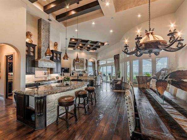 208 Palazza Alto Dr, Austin TX 78734