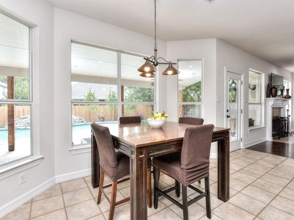 105 Brentwood DR, Georgetown TX 78628