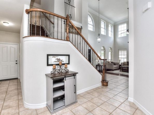 105 Brentwood DR, Georgetown TX 78628