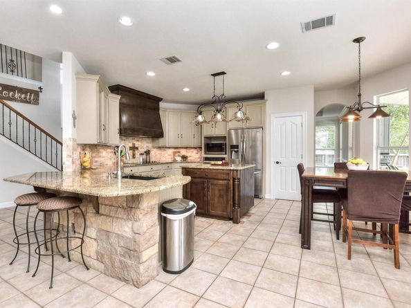 105 Brentwood DR, Georgetown TX 78628