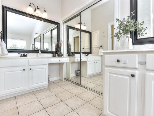105 Brentwood DR, Georgetown TX 78628