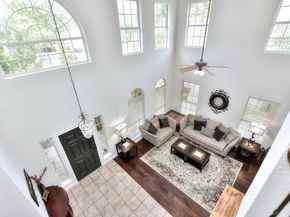 105 Brentwood DR, Georgetown TX 78628