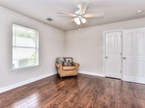 105 Brentwood DR, Georgetown TX 78628