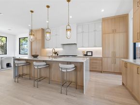 1702 W 30th ST, Austin TX 78703