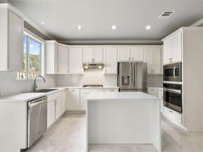 7601 Crackling Creek DR, Austin TX 78736