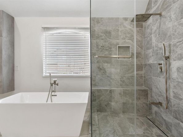 7601 Crackling Creek DR, Austin TX 78736