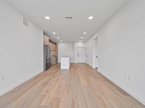 2209 S 1st ST 308, Austin TX 78704