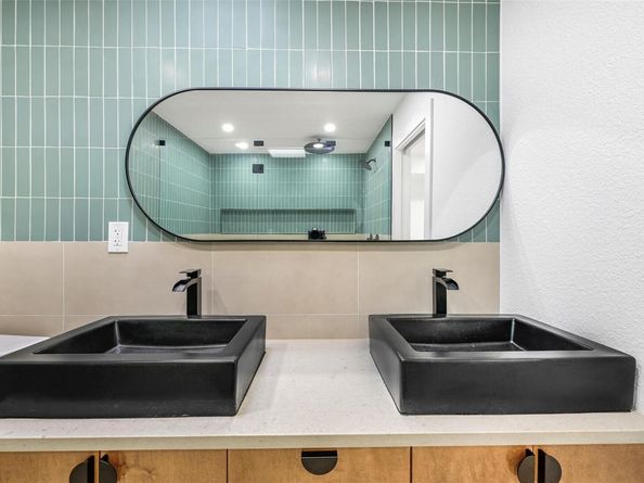 3001 Cedarlawn CIR, Austin TX 78723