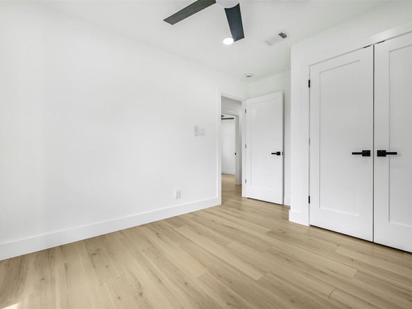 3001 Cedarlawn CIR, Austin TX 78723