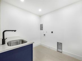 3001 Cedarlawn CIR, Austin TX 78723
