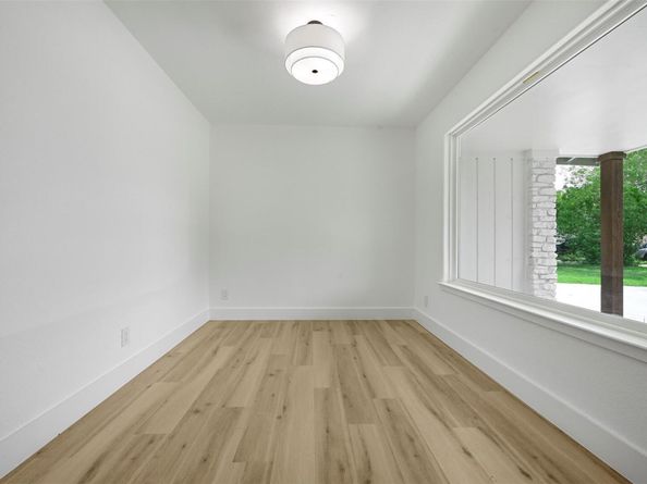 3001 Cedarlawn CIR, Austin TX 78723
