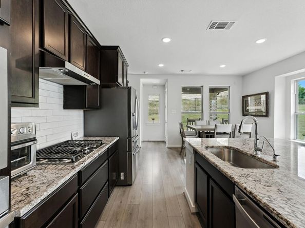 8100 Copper Prairie BND, Lago Vista TX 78645