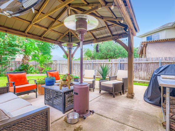 3809 Tailfeather Dr, Round Rock TX 78681