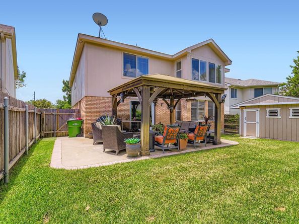 3809 Tailfeather Dr, Round Rock TX 78681