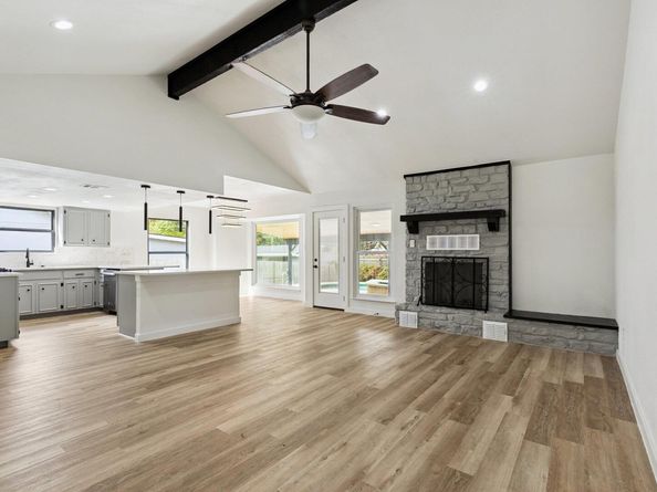 3912 Hillside DR, Round Rock TX 78681