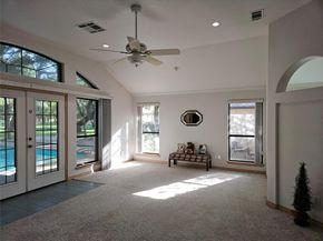 215 Serenada DR, Georgetown TX 78628