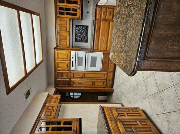 215 Serenada DR, Georgetown TX 78628