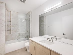 1006 Baylor ST 203, Austin TX 78703