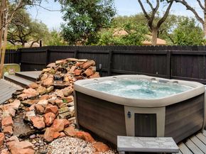 10218 Braemar DR, Austin TX 78747