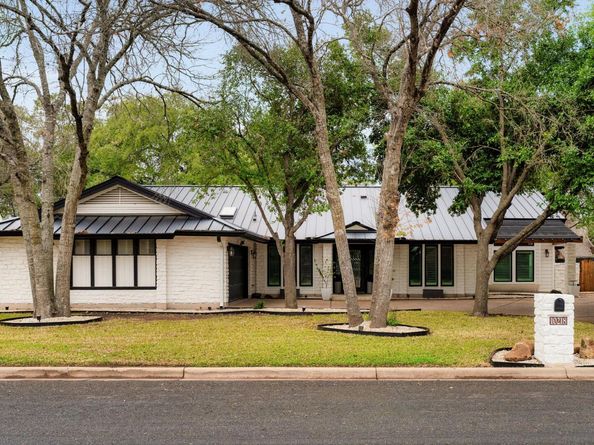 10218 Braemar DR, Austin TX 78747