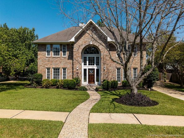 6553 Needham LN, Austin TX 78739