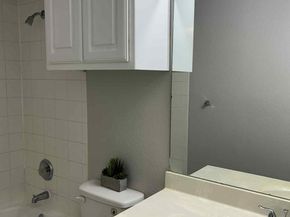 1512 Parkfield CIR, Round Rock TX 78664