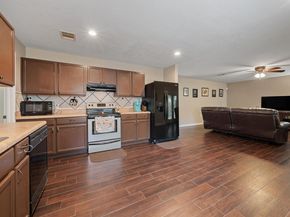 6745 Marble Creek LOOP, Austin TX 78747