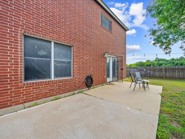 6745 Marble Creek LOOP, Austin TX 78747
