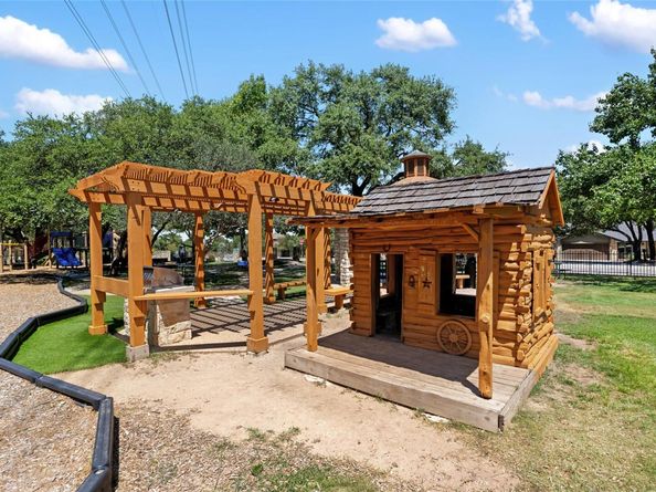 1600 Lost Creek BLVD, Austin TX 78746