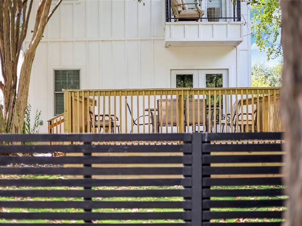 1111 W Annie ST, Austin TX 78704