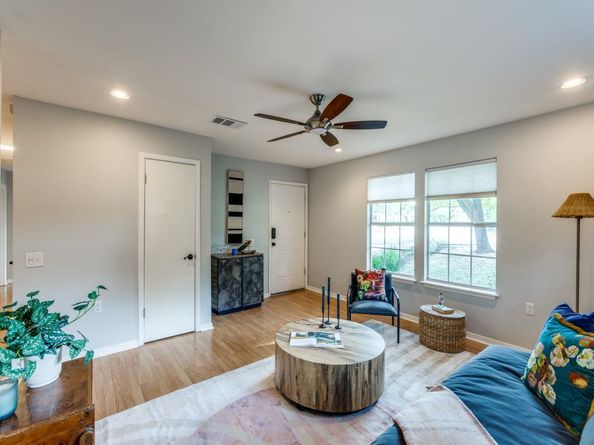 1705 Adriane DR, Austin TX 78721