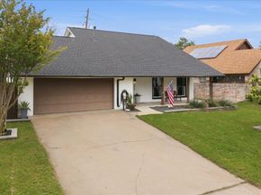 208 Skyloop DR, Austin TX 78745