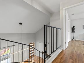 208 Skyloop DR, Austin TX 78745