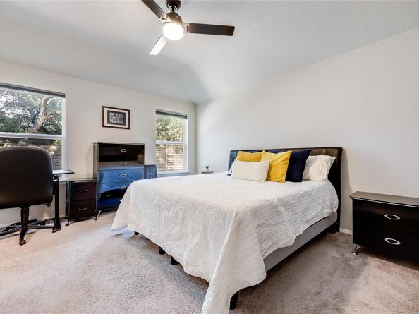 1901 Owens LN, Lago Vista TX 78645