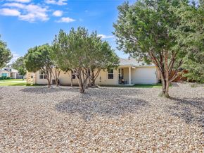 1901 Owens LN, Lago Vista TX 78645