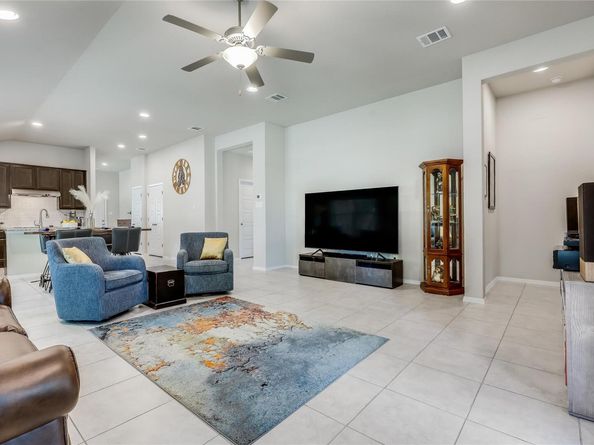 1901 Owens LN, Lago Vista TX 78645