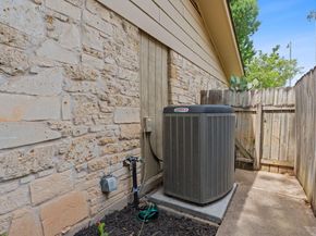 1515 Mearns Meadow BLVD, Austin TX 78758