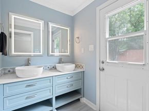 1515 Mearns Meadow BLVD, Austin TX 78758