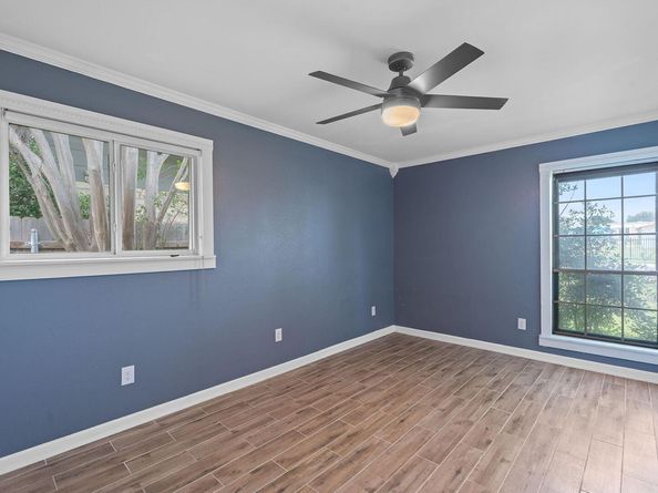 1515 Mearns Meadow BLVD, Austin TX 78758