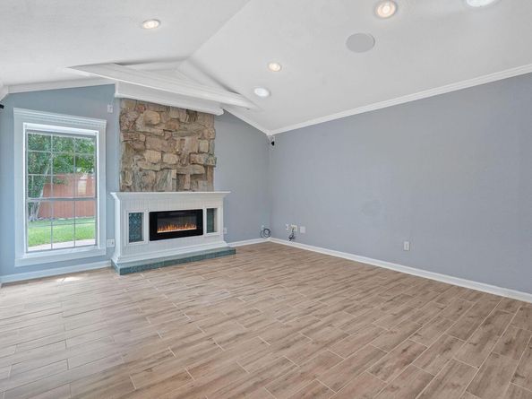 1515 Mearns Meadow BLVD, Austin TX 78758