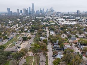 2404 Santa Rita ST, Austin TX 78702